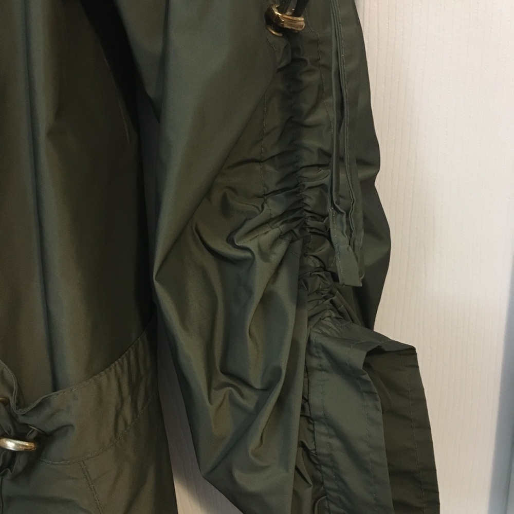Women's Green Spring Jacket - Picture 3 of 13